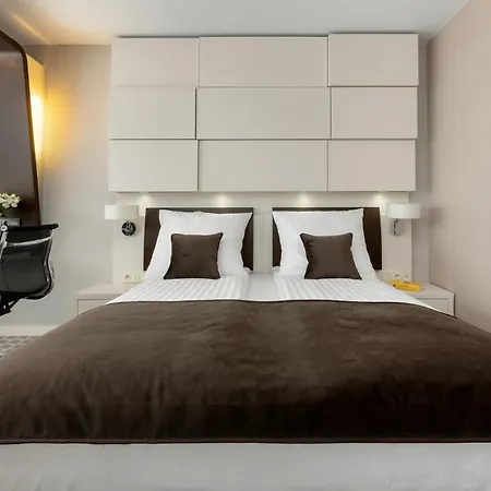 Sea Breeze Prywatny Apartment W Marine Hotel Przy Plazy Kolobřeh