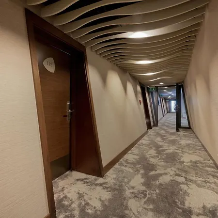 Sea Breeze Prywatny W Marine Przy Plazy Апартаменты *